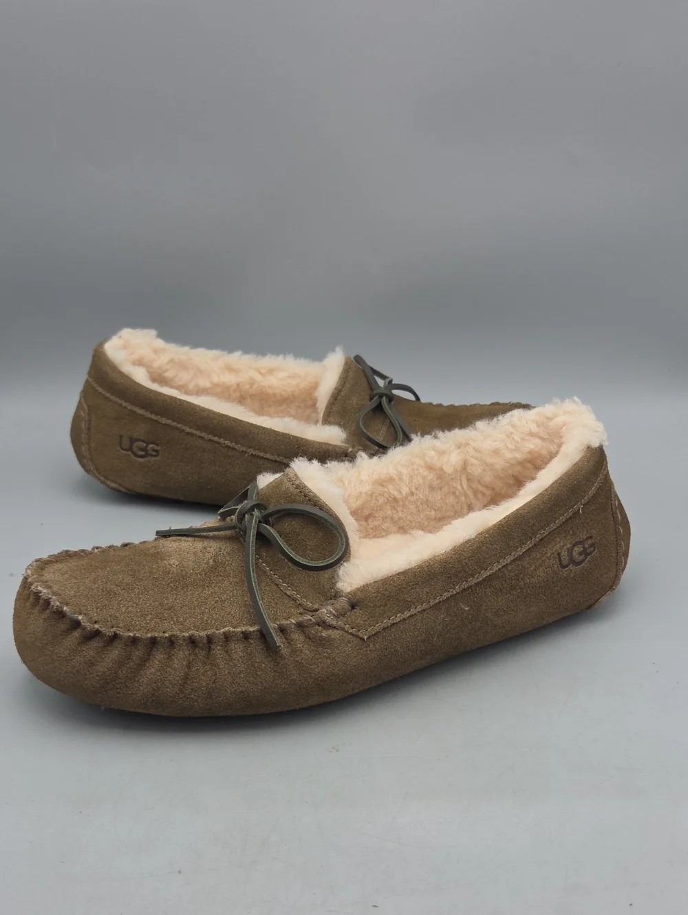 UGG MENS slippers Corvin Loafer Men 12 Shoes